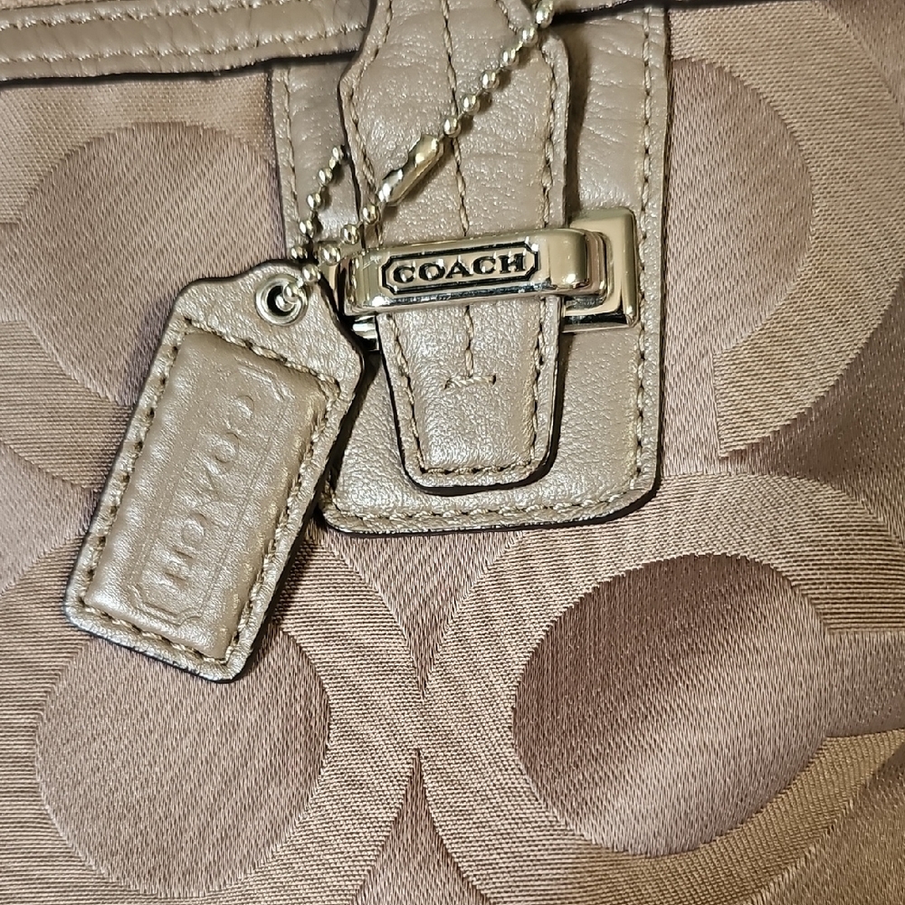 Coach Taylor Op Art Satchel - Picture 2 of 13